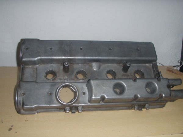 Tampa de cabeçote Corsa 16 v.